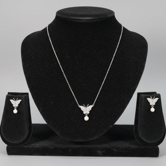 Crystal Butterfly Pearl Set
