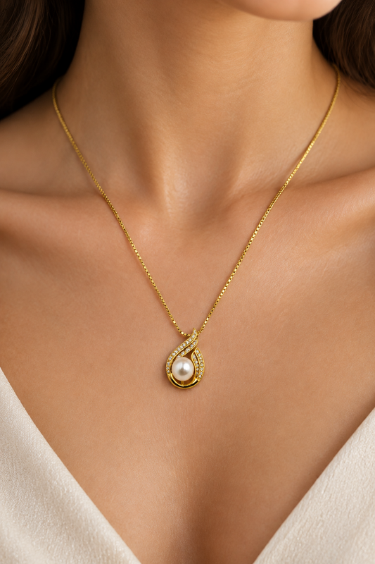 Pearl Grace Necklace