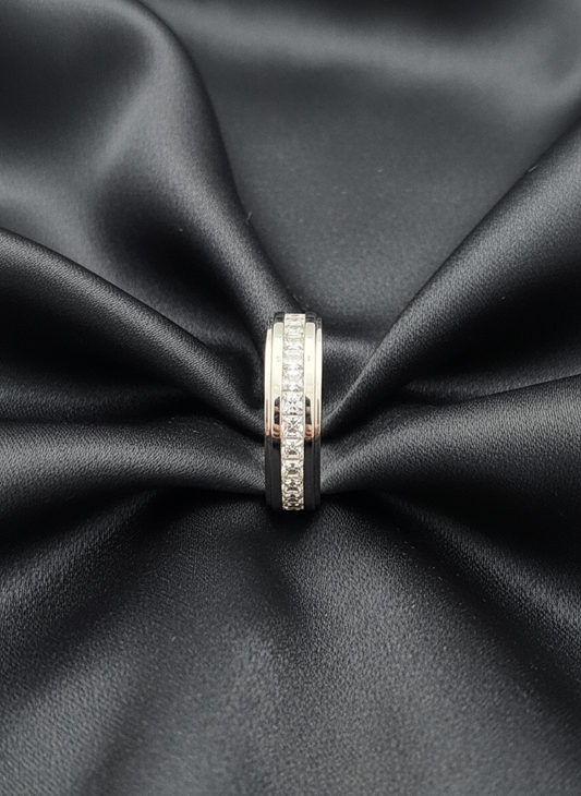 Lumina Axis Men’s Silver Ring