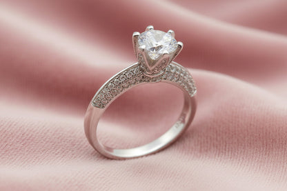 Imperial Gleam Silver Ring