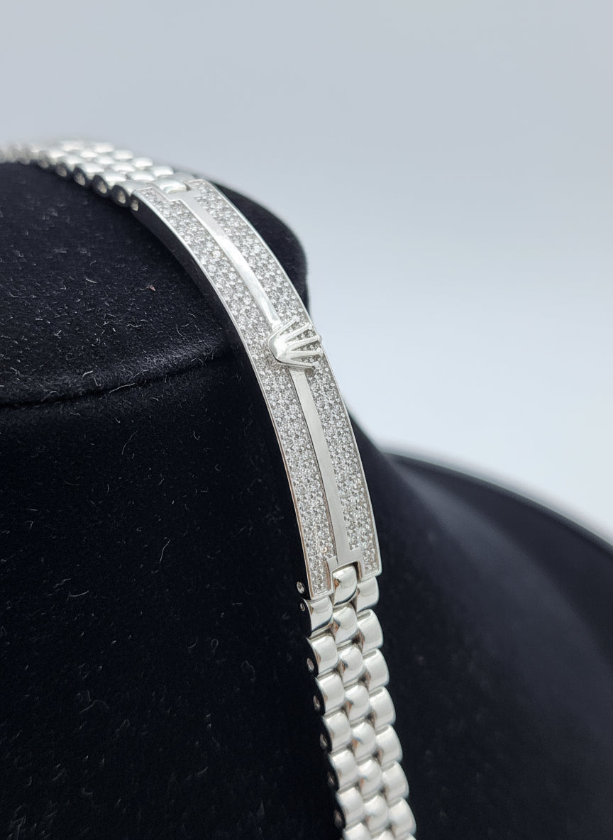 Classic Crest Men’s Silver Bracelet