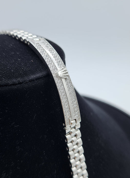 Classic Crest Men’s Silver Bracelet