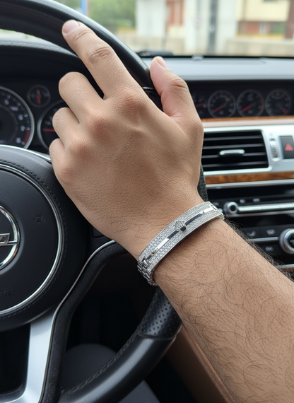 Classic Crest Men’s Silver Bracelet