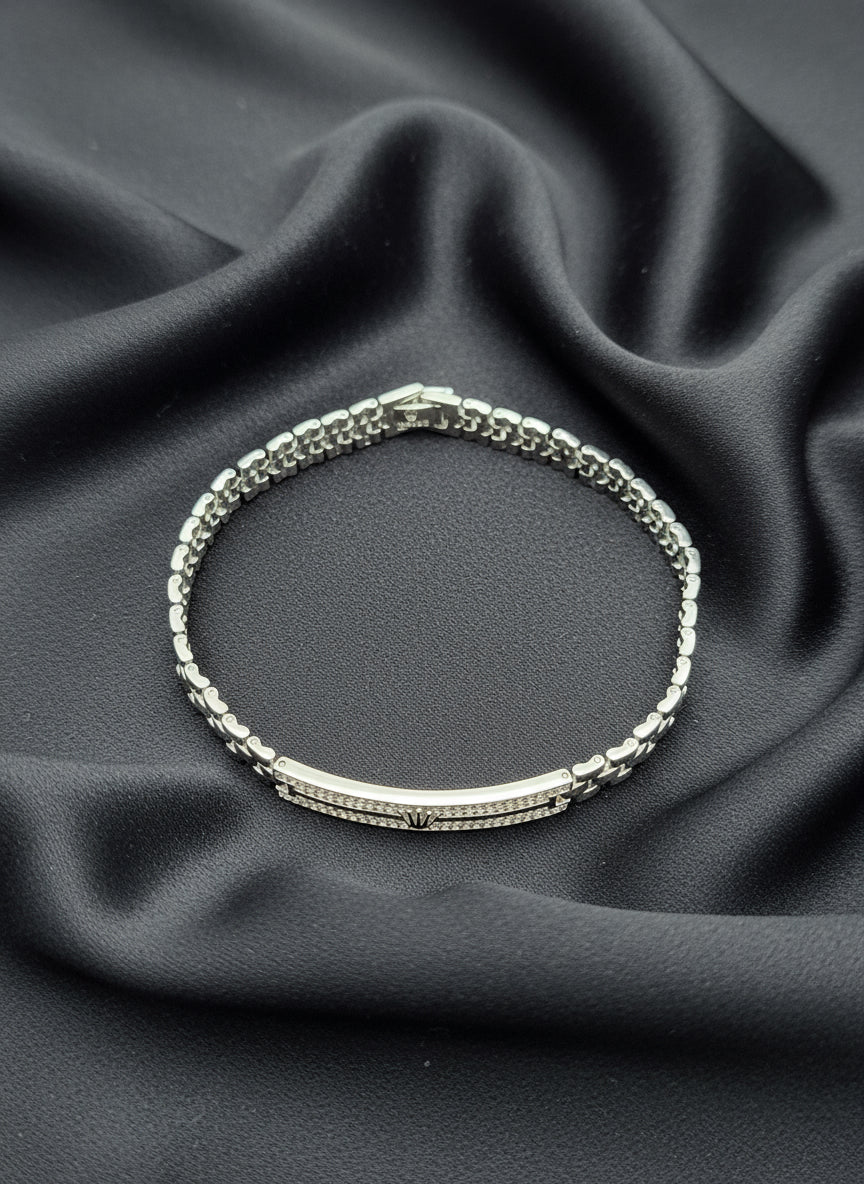 Classic Crest Men’s Silver Bracelet