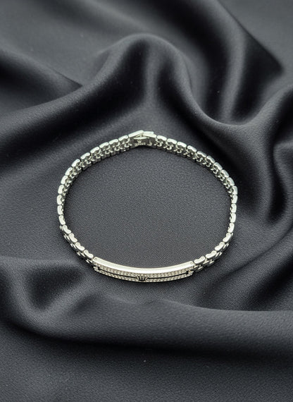 Classic Crest Men’s Silver Bracelet