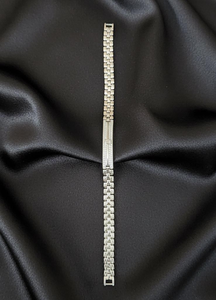 Classic Crest Men’s Silver Bracelet