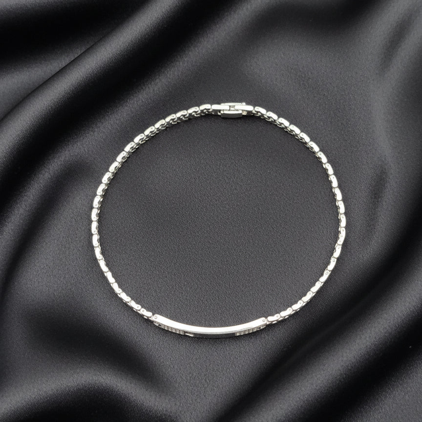 Heritage Mark Men’s Silver Bracelet