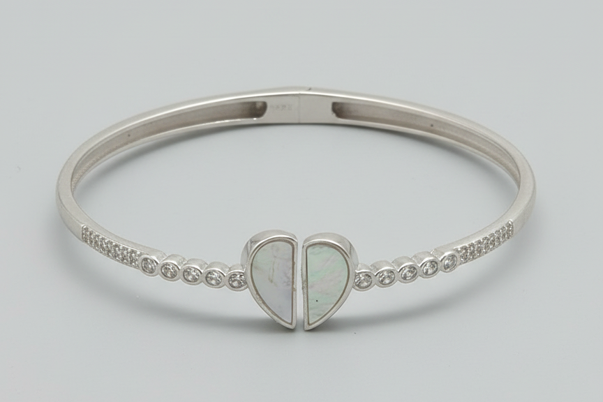 Amora Heartline Silver Kada