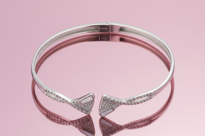 Aurora V-Edge Silver Kada