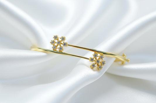 Golden Bloom Crystal Bracelet