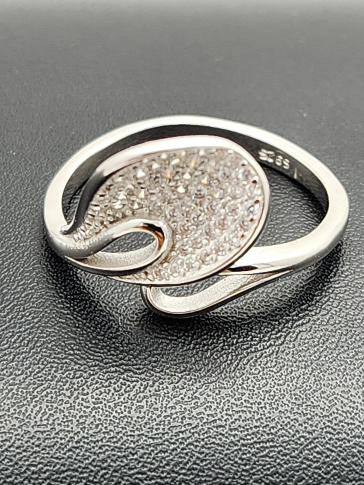 Silver Serene Swirl Silver Ring