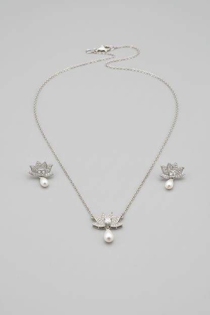 Lotus Pearl Radiance Set