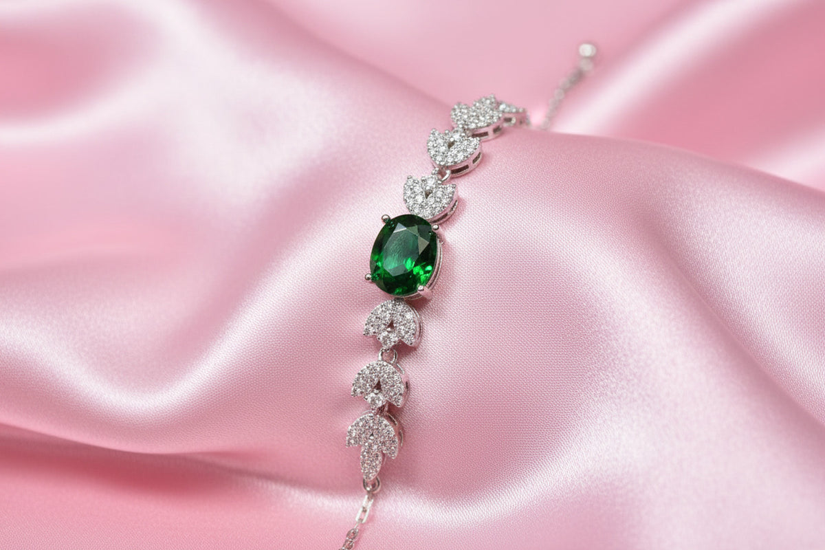 Emerald Vine Elegance Set