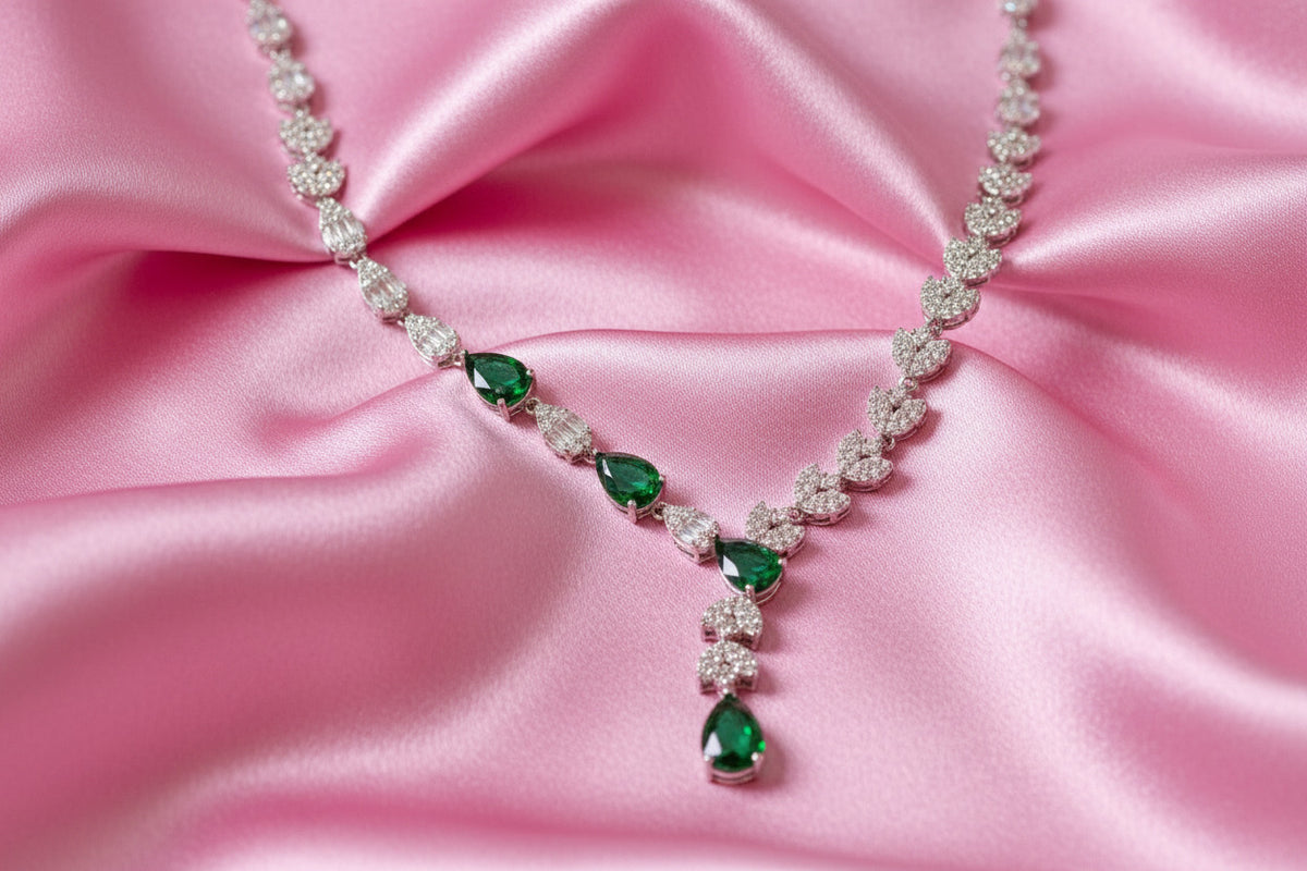 Emerald Vine Elegance Set