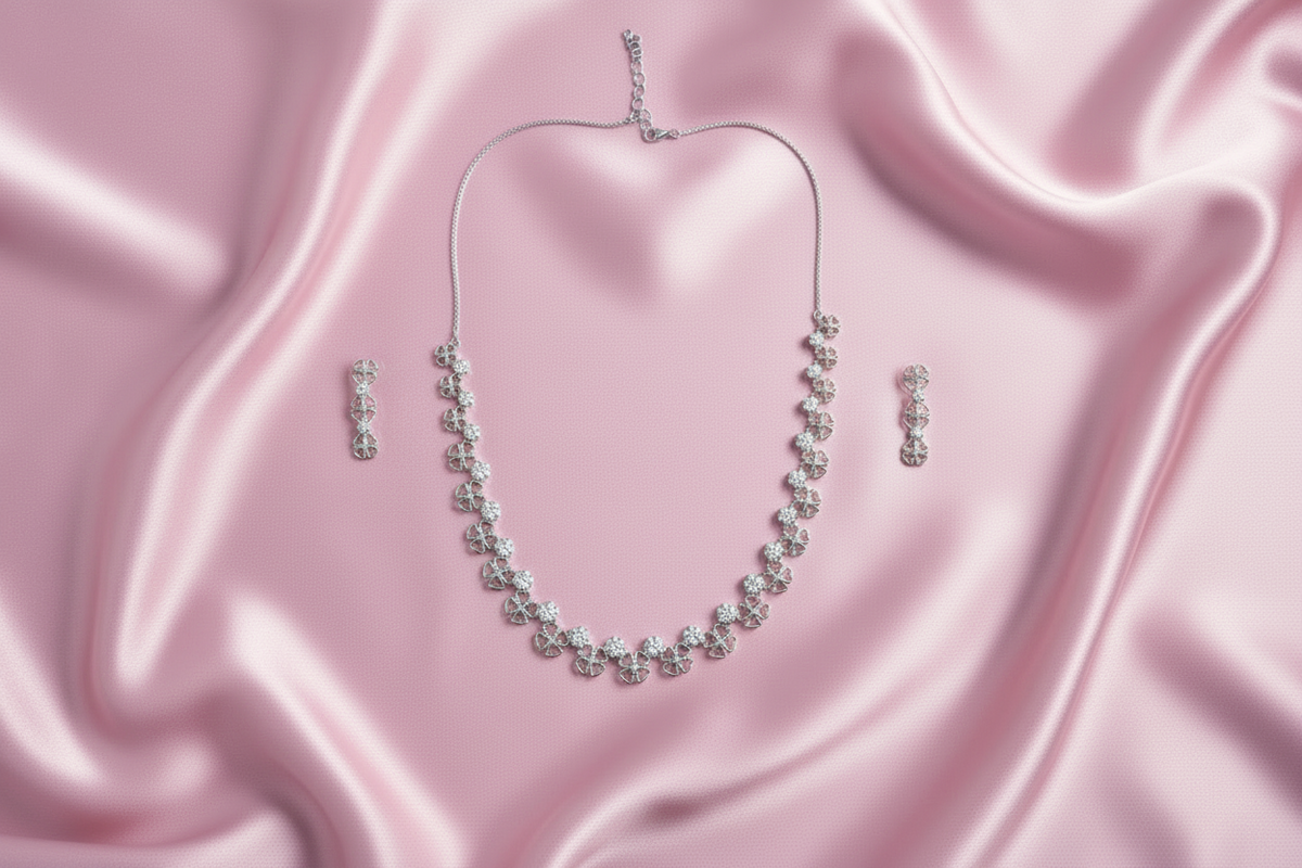 Blossom Glow Necklace Set