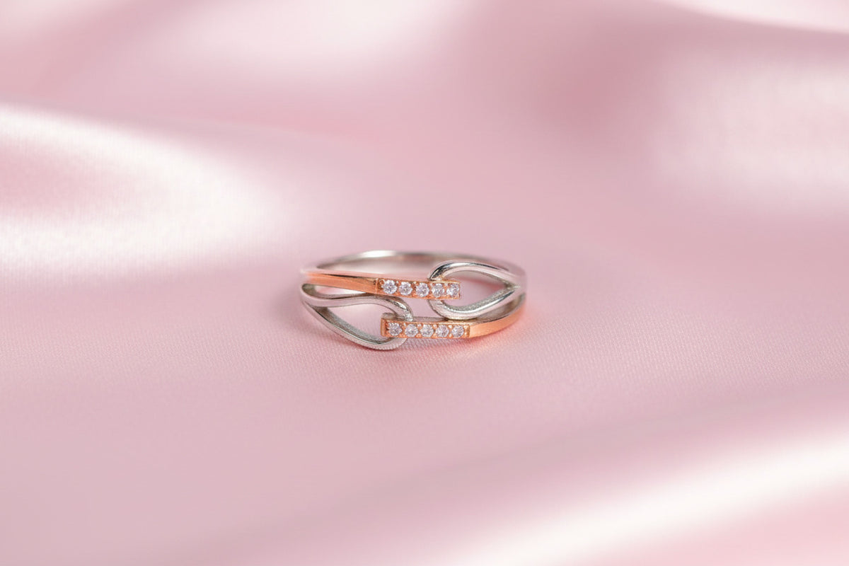 Twist Shine Ring