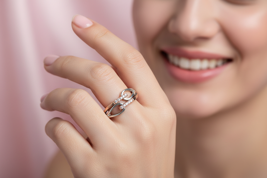 Twist Shine Ring