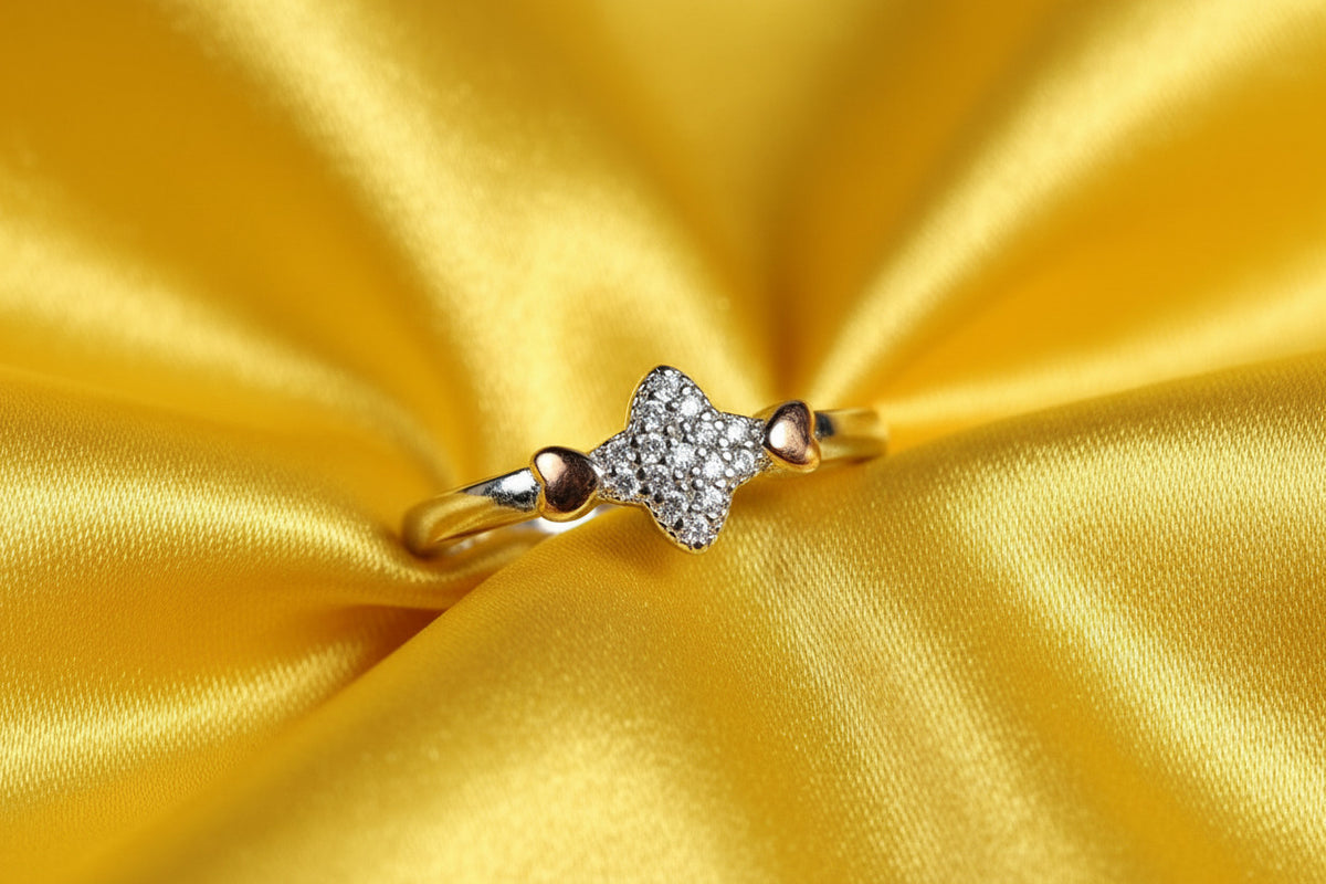 Star Charm Ring