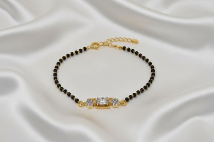 Noir Crystal Link Bracelet