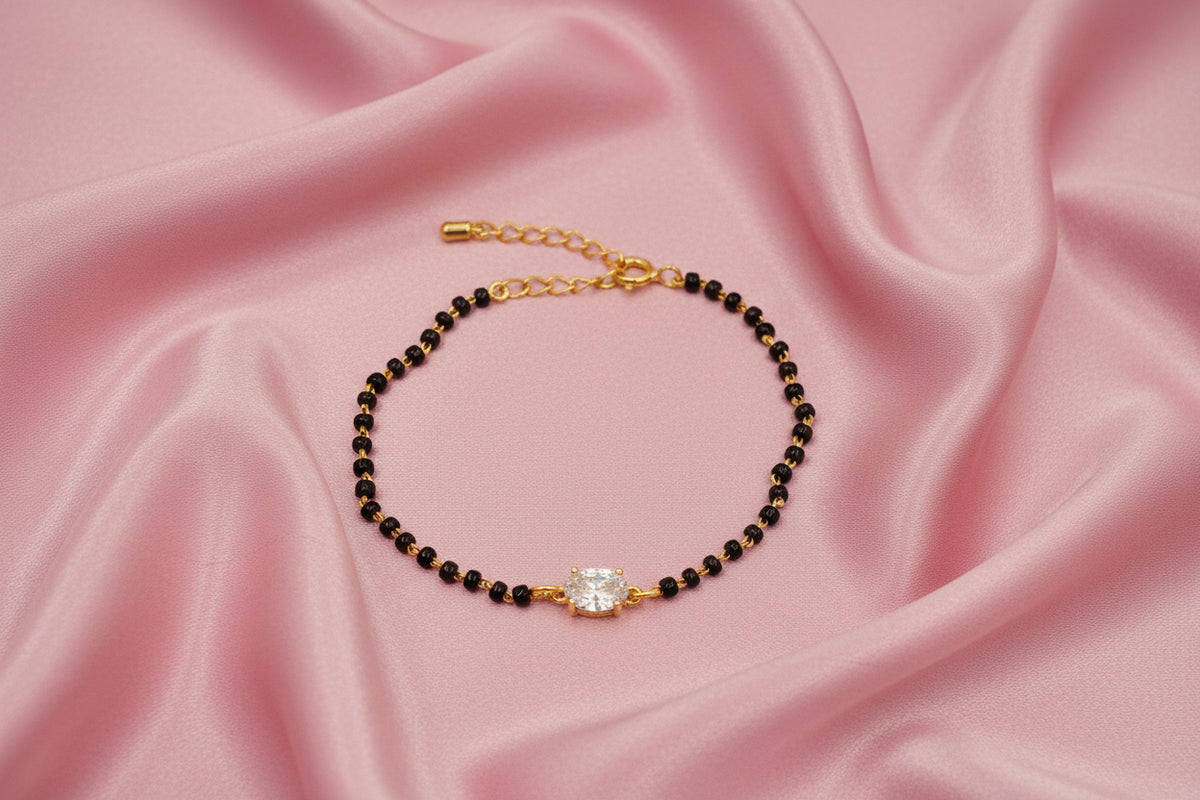 Slim Noir Mangalsutra Bracelet