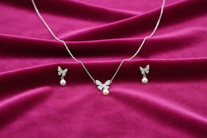 Butterfly Pearl Pendant Set