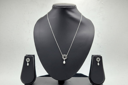 Pearl Teardrop Halo Pendant Set