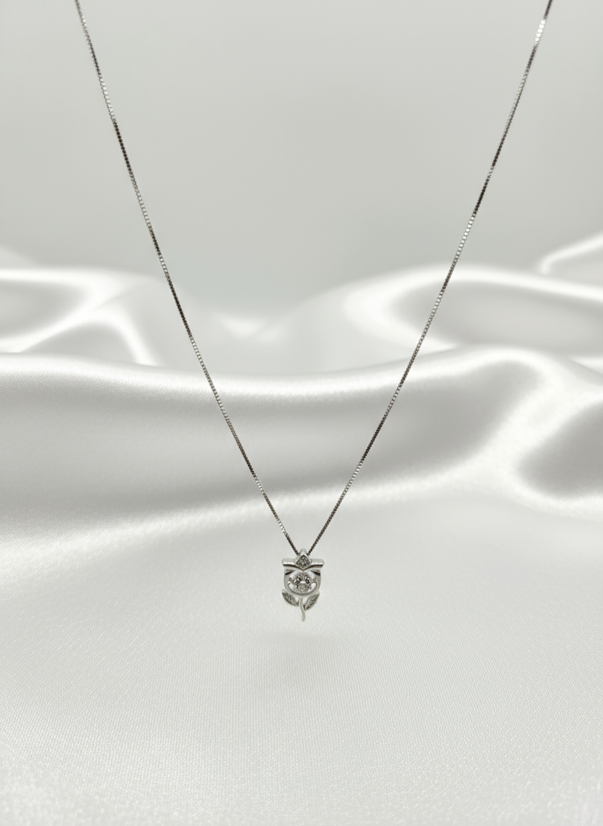 Blooming Grace Silver Pendant