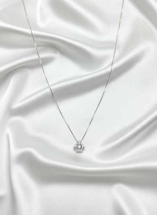 Faithful Crown Silver Pendant