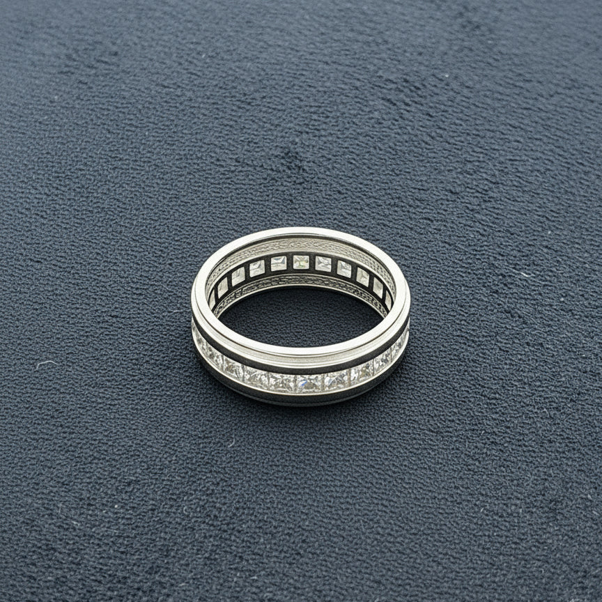 Lumina Axis Men’s Silver Ring