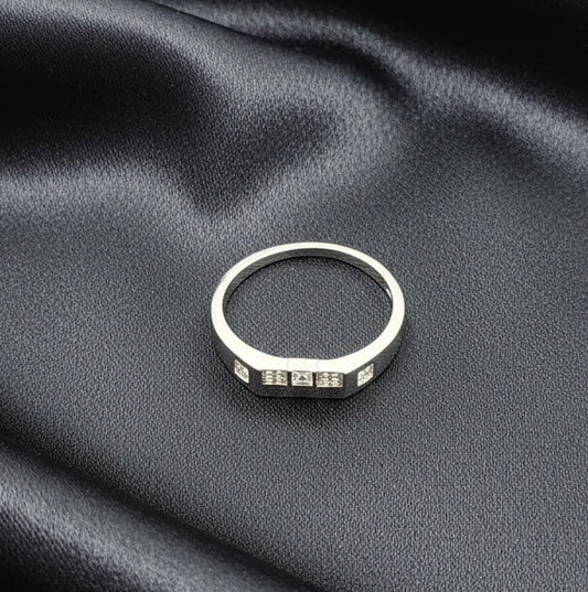 Sovereign Crest Men’s Silver Ring