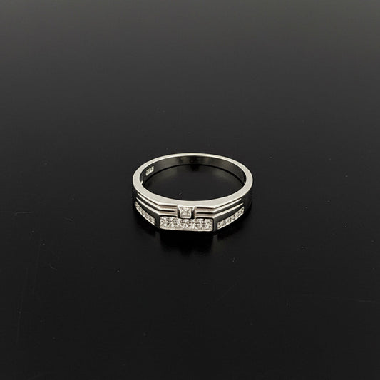 Regal Grid Men’s Silver Ring