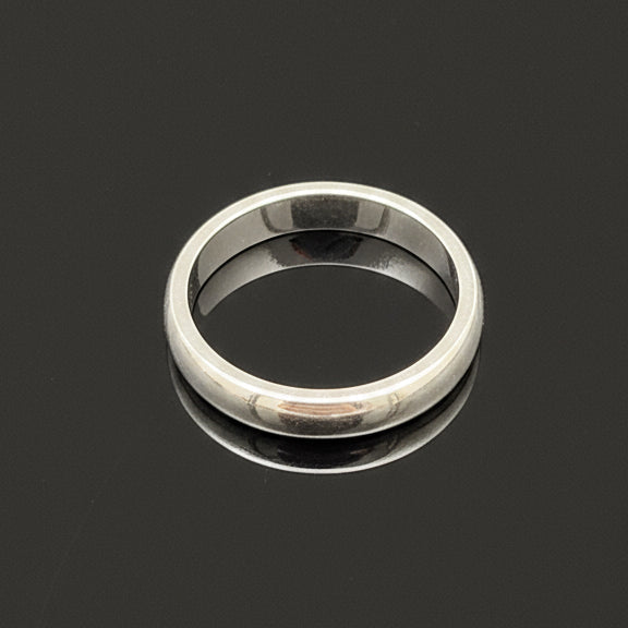 Pure Edge Men’s Silver Band
