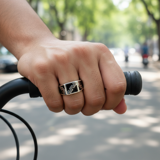 Obsidian Crest Men's Silver Band