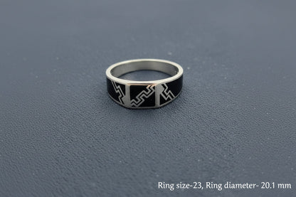 Obsidian Crest Men's Silver Band