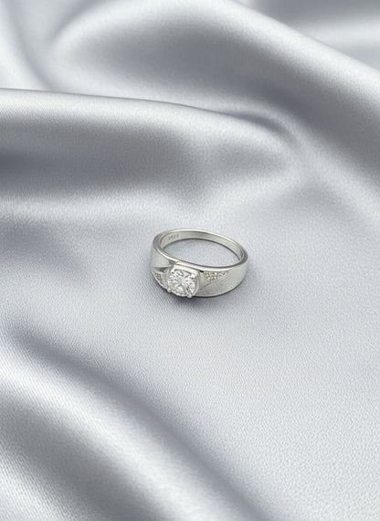 Apex Solitaire Men’s Silver Ring