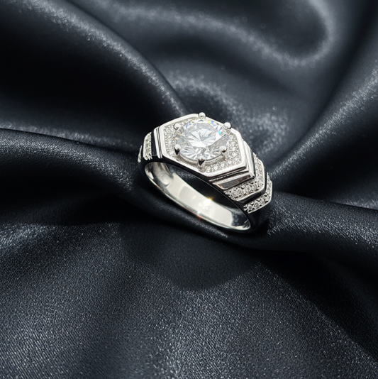 Titan Zirconia Men’s Silver Ring