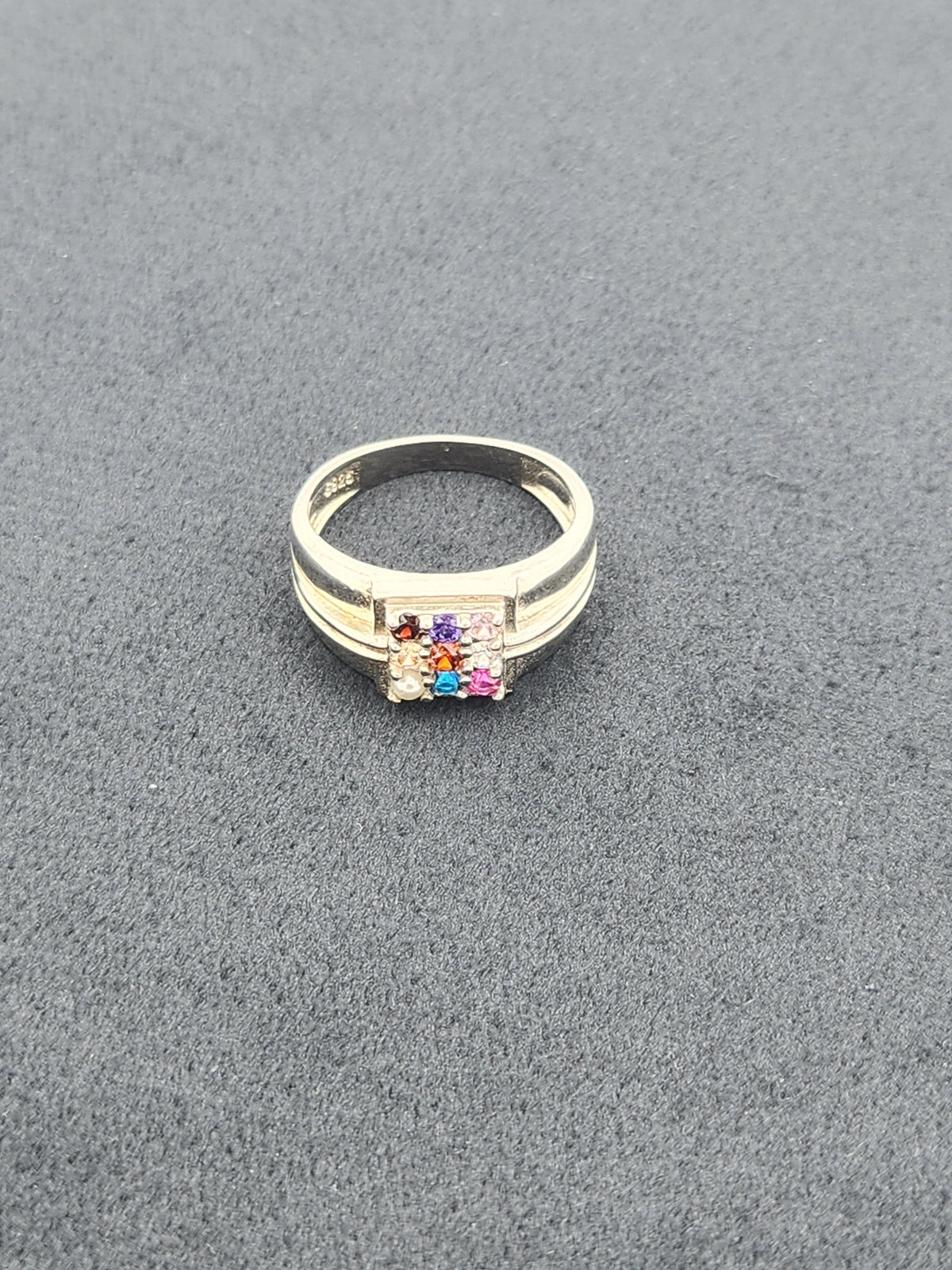 Spectrum Crest Men’s Silver Ring