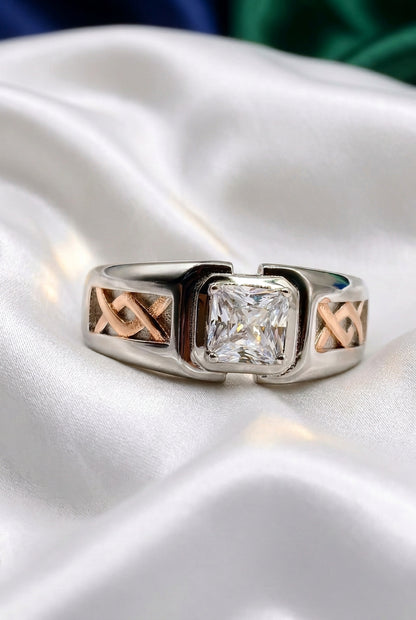 Royal Twist Silver Ring