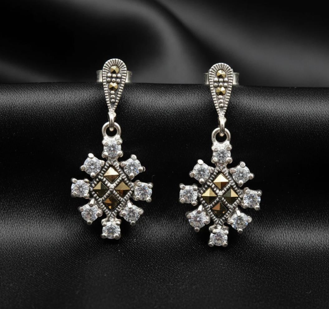 Kashvi Bloom Silver Set