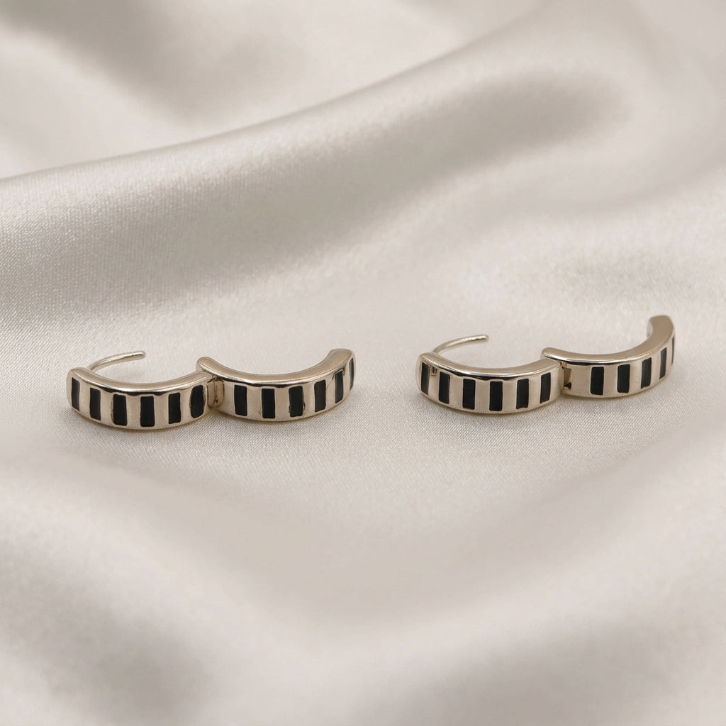 Black Stripe Bali