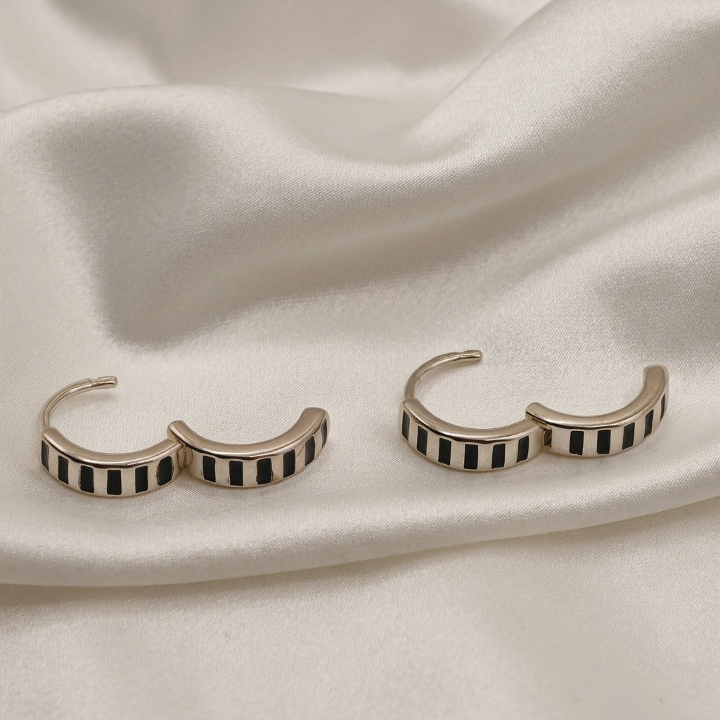 Black Stripe Bali