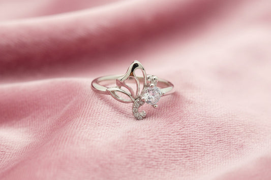 Flutter Bloom Solitaire Silver Ring