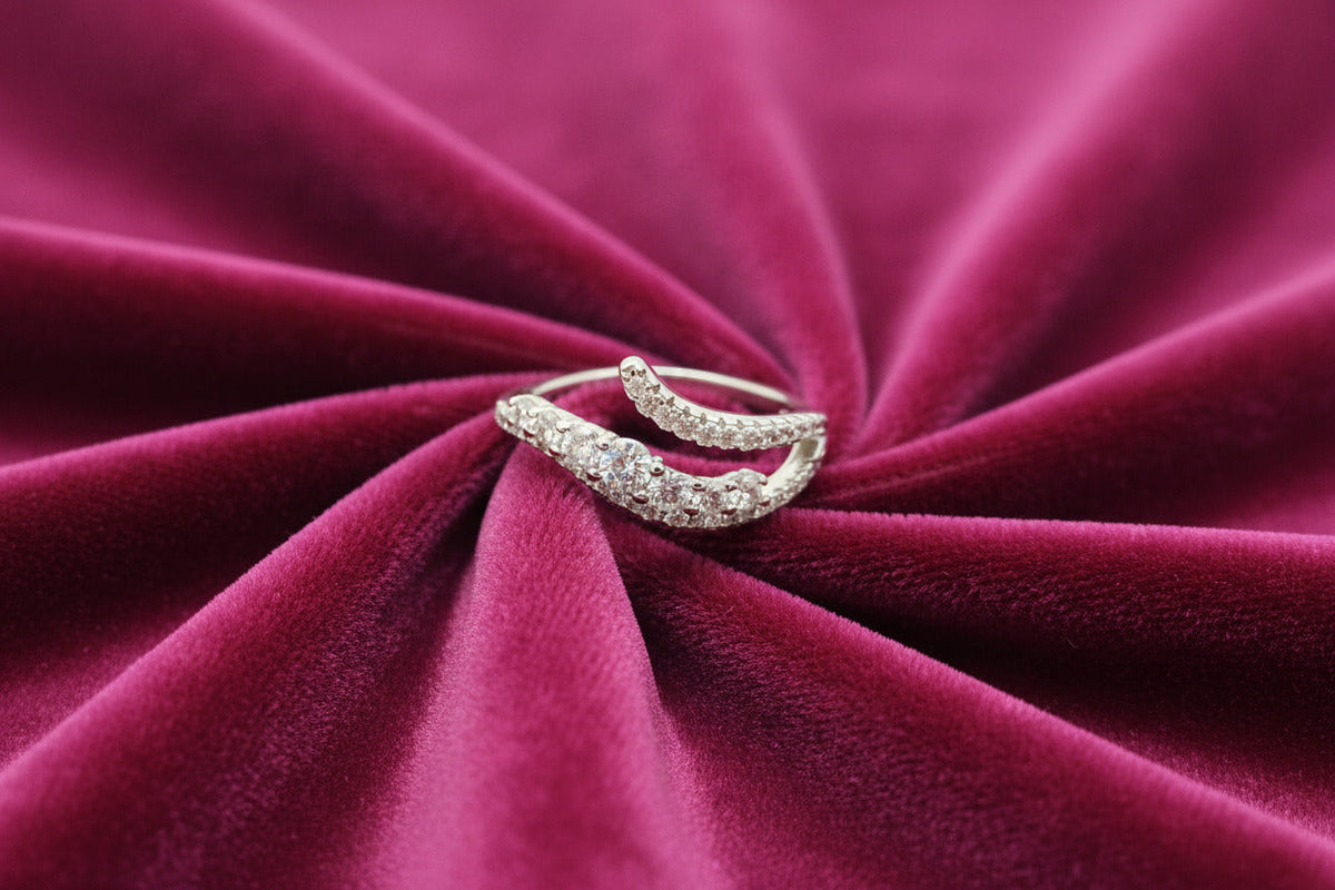 Sparkle Wave Silver Ring