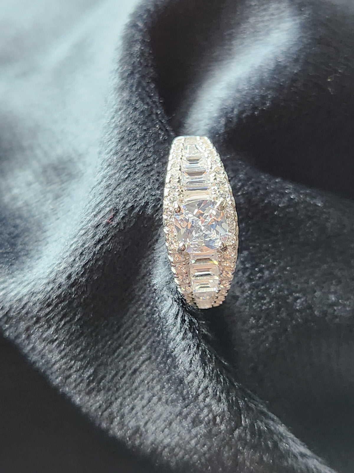 Regal Prism Silver Ring