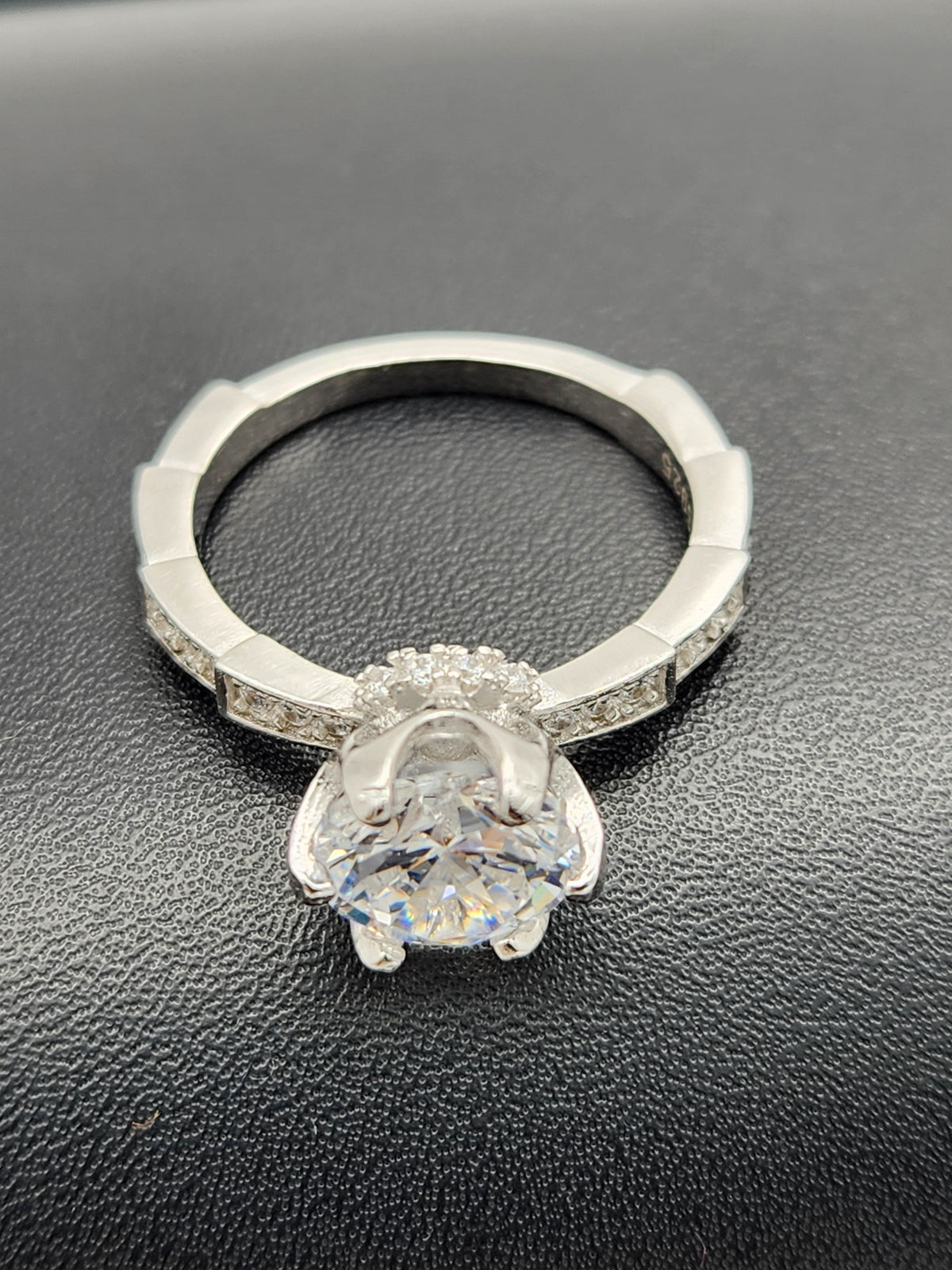 Crownflare Solitaire Silver Ring