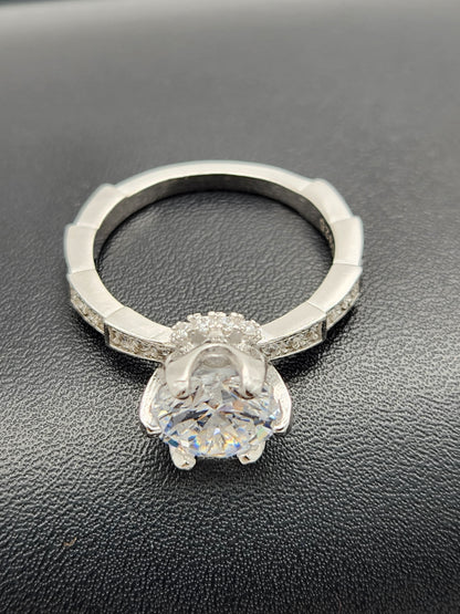 Crownflare Solitaire Silver Ring
