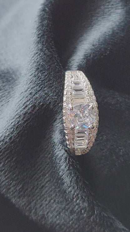 Regal Prism Silver Ring