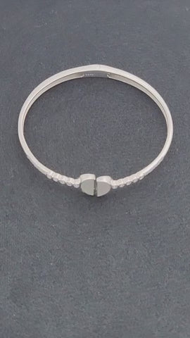 Amora Heartline Silver Kada