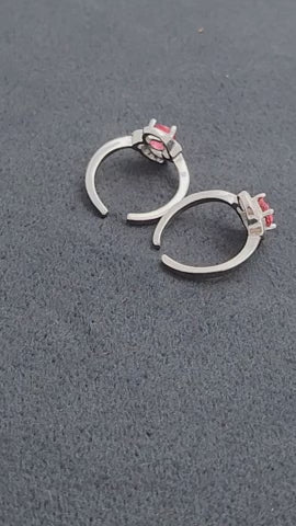 Scarlet Bloom Toe Rings
