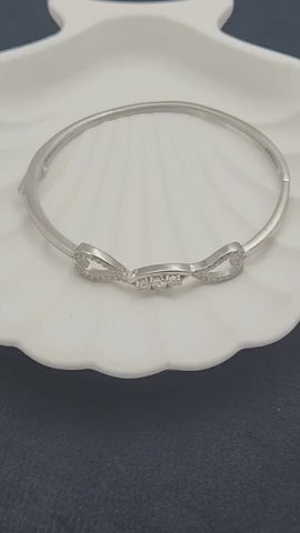 Elegant Silver Infinity Bracelet